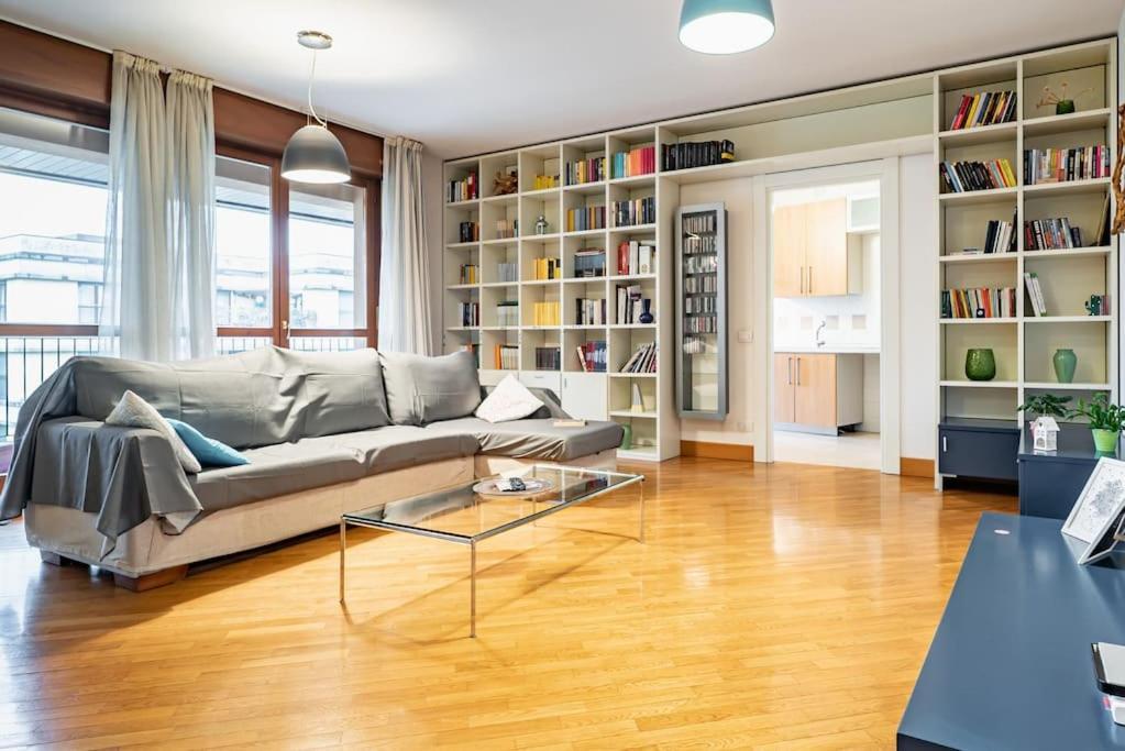 Broletto Park Apartment - Affitti Brevi Italia Lecco Bagian luar foto