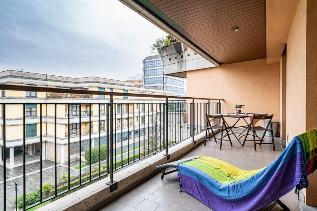 Broletto Park Apartment - Affitti Brevi Italia Lecco Bagian luar foto