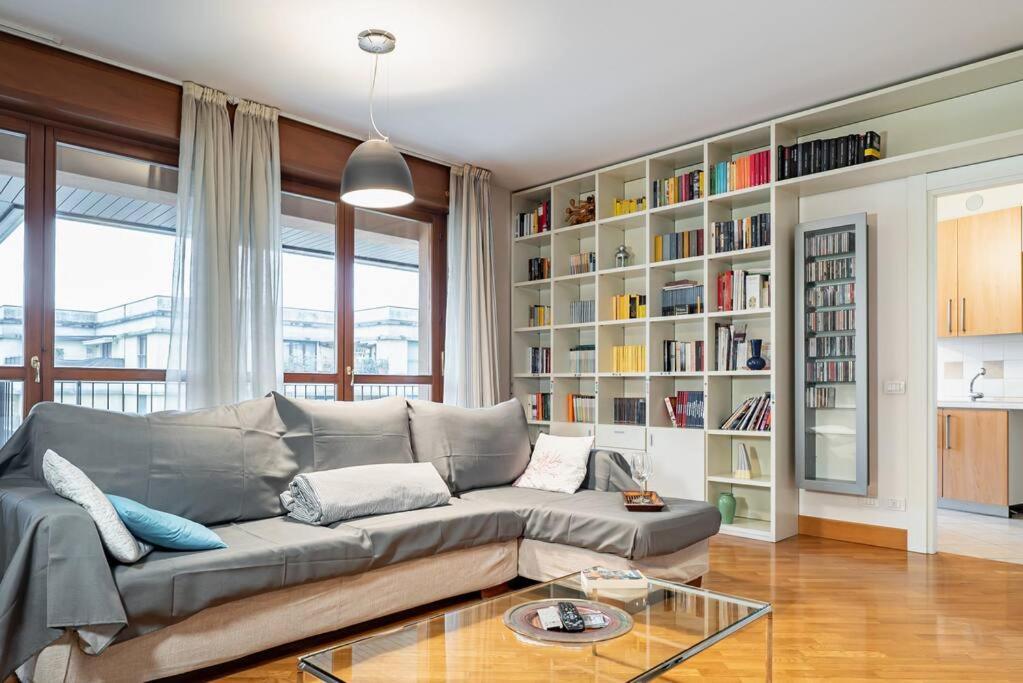 Broletto Park Apartment - Affitti Brevi Italia Lecco Bagian luar foto